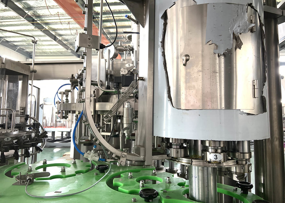 Automatic Carbonated Energy Drink Machine For Glass Bottle Beverage Production Line