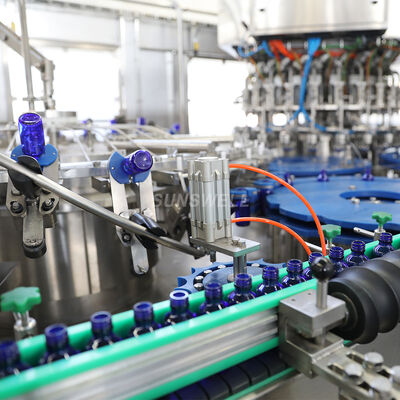 Piston Type Servo Motor Driven Tonic Beverage Filling Machine 4500KG Engineered for Consistent Volume Control and Operation